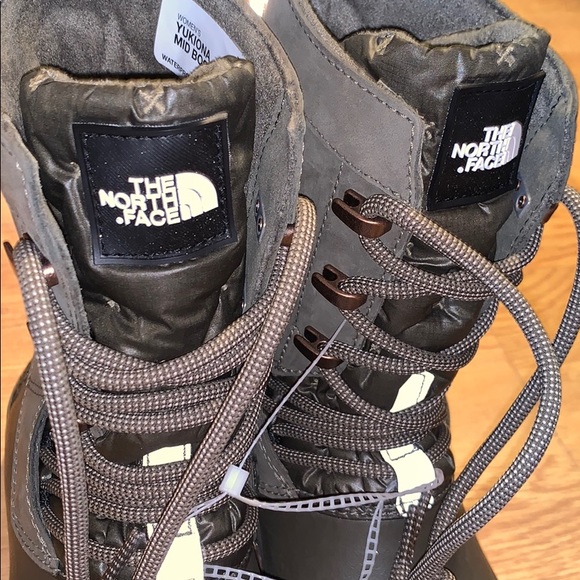 NEW The North Face Yukiona Mid Boots Tarmac Green - Picture 10 of 14